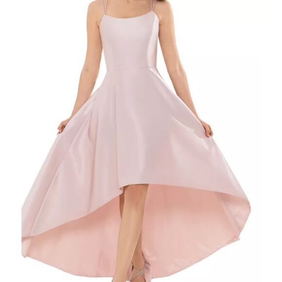 XSCAPE SZ 6 S Soft pink Hi Low Strappy Dress Ball Gown Formal NWT B64 *flaw - Picture 1 of 9